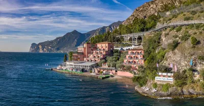 Где остановиться на озере Гарда в Италии: лучшие отели и города