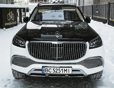 В Украине заметили роскошный внедорожник Maybach | ТопЖыр