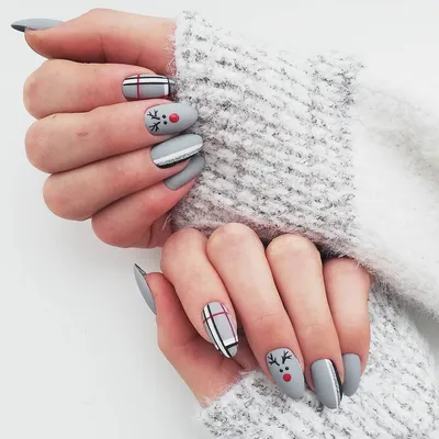 NEW Новогодний маникюр с оленем | Nailspiration.net