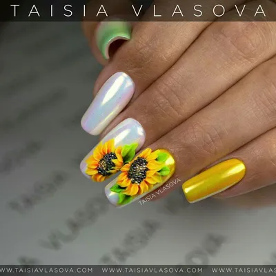 346 отметок «Нравится», 1 комментариев — Идеи маникюра (@ideas_for_nailart)  в Instagram: «@vlasova_taisia - Солнечные но… | Sunflower nails, Gel nails,  Paris nails