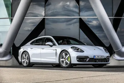 Картинки Порше Panamera 4S E-Hybrid, (971), 2020 белая машина