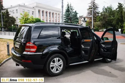 Mercedes-Benz GL 320 SUV/внедорожник/пикап серебристого цвета, использованный в Хоппегартене, за 24 900 евро,