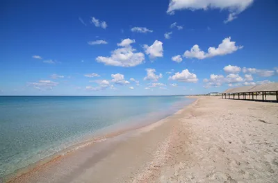 Поповка, Мирный, Крым 2022. Пляж, чистое море. смотреть онлайн видео от ВСЁ  ИНТЕРЕСНО в хорошем качестве.