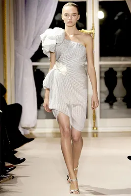 giambattista valli весна лето 2012 couture #мода #подиум #платье #dress  #giambattista valli #fashion #runway MamAnin Blog @mamaninblog