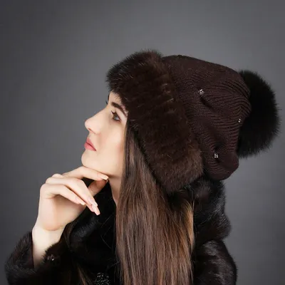 Модные меховые шапки: 20 самых стильных идей для этой зимы - Журнал Элис