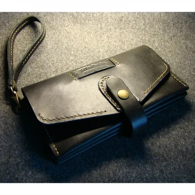 AXES | Мужской клатч кожаный Clutch Black Leather. Цена, купить Мужской  клатч кожаный Clutch Black Leather в Киеве, Харькове, Днепре, Одессе,  Львове. Мужские кошельки, портмоне и клатчи кожаные: фото, описание,  продажа.