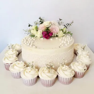 Свадебные торты на заказ в Черкассах: купить торт на свадьбу по низкой цене