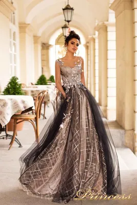 Необычные платья на выпускной купить в Москве – Цена в интернет-магазине  PrincessDress