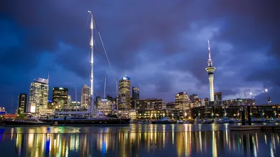 Картинка Новая Зеландия Auckland Реки в ночи Причалы Дома 1920x1080