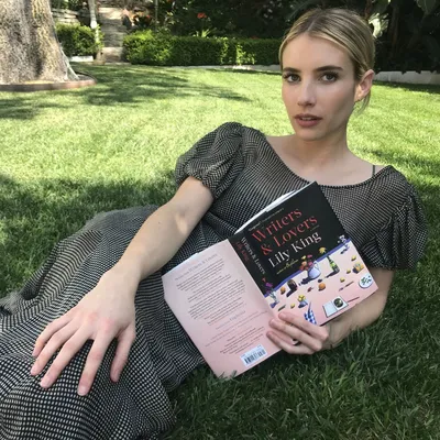 Emma Roberts Shared the First Photo of Her Newborn Son—And Revealed His  Full Name | Glamour