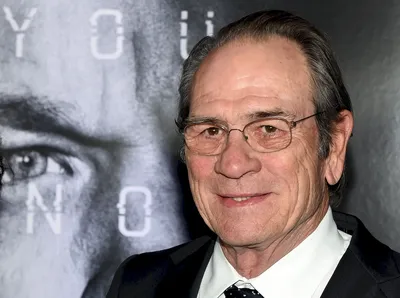 Обои Томми Ли Джонс, Tommy Lee Jones, Mechanic: Resurrection, Механик:  Воскрешение, Max Adams, Макс Адамс картинки на рабочий стол, раздел фильмы  - скачать