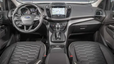 Представлен новый кроссовер Ford Kuga Vignale 2016