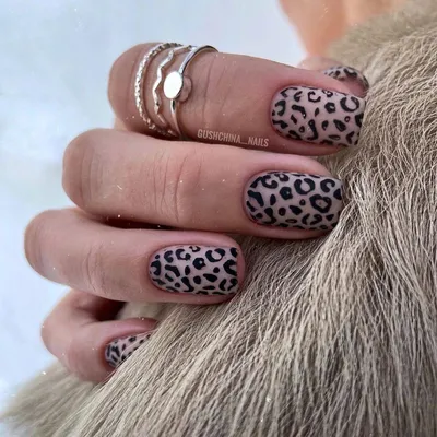 Леопардовый маникюр: фото лучших дизайнов на короткие и миндальные ногти в  2023 году, как делать маникюр с леопардовым принтом