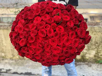 Монобукет из роз Ред Наоми - Купить цветы в Сочи от Rococo