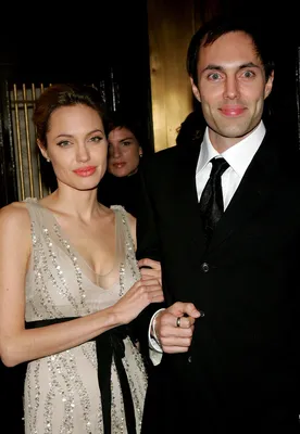 Фотофакт: как изменилась Анджелина Джоли за 42 года - Lifestyle 24