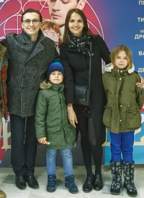 Мать внебрачных детей Безрукова вышла замуж и уехала в Англию - 7Дней.ру