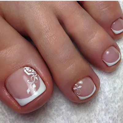 ⏩@panibratova #маникюр #дизайнногтей #nails #manicure #педикюр #безмасла  #идеипедикюра #комбинированныйпед… | French toe nails, Toe nail designs,  Pedicure nail art