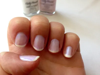 Review: Sally Hansen 'Hard as Nails' French Manicure Kit | The Curiosity  Journals
