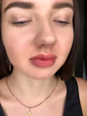 Перманентный макияж губ Одесса. Татуаж губ - Анна Каттерфельд