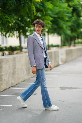 Мужской пиджак под джинсы: фото интересных образов и правила сочетания | GQ  Россия