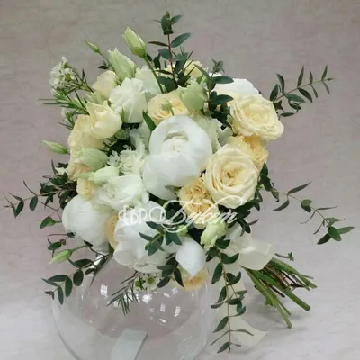 Купить Букет невесты из роз и пионов С070 в Смоленске - ЕвроБукет  -Круглосуточная доставка цветов и букетов В Смоленске
