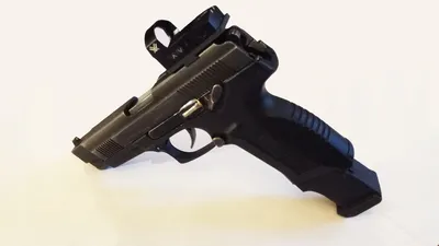 MP-445 Viking Бесплатно 3D Модель in Пистолет 3DExport