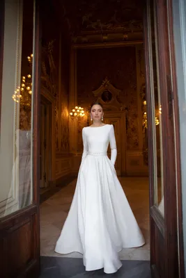 Платье для венчания с рукавами Naviblue Bridal Irina 20007 — купить в  Москве - Свадебный ТЦ Вега