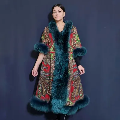 Платье кафтан из павловопосадского платка «Царевна лягушка»