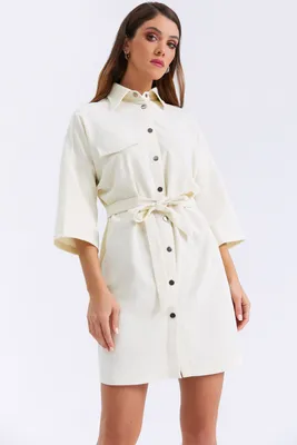 Купить Платье-рубашка на кнопках и поясом молочное: мини, цвет белый,  материал вельвет, стиль повседневный, купить в интернет-магазине VOVK за  1290 грн.
