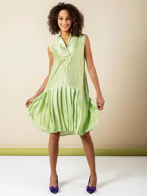 Выкройка Платье с плиссированной юбкой: купить выкройки, пошив и модели |  Burdastyle