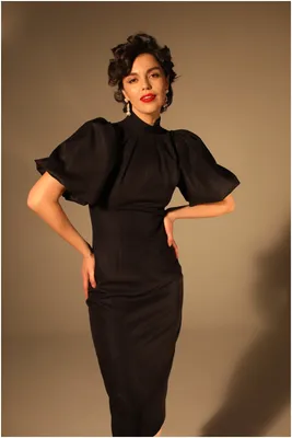 Черное платье с объемными рукавами THE ROBE — купить в интернет-магазине по  низкой цене на Яндекс Маркете