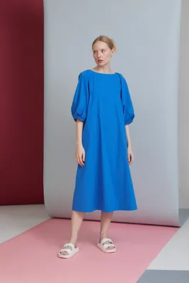 Платье с объемными рукавами, цвет Ярко-синий, артикул: FSC51011R_2078.  Купить в интернет-магазине FiNN FLARE