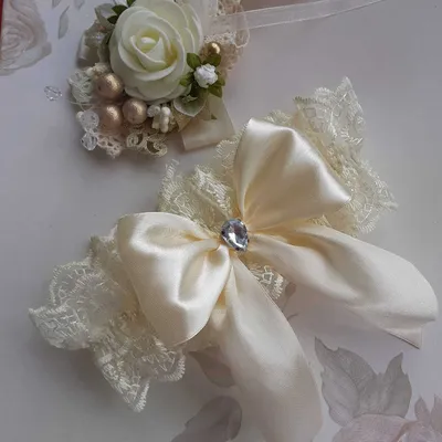 Свадебная подвязка невесты \"Люкс\" кружево, атлас/цвет айвери купить по  выгодной цене в интернет-магазине OZON