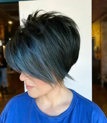 Окрашивание волос в два цвета на короткие волосы: самые популярные техники  2021 | Красотка | Дзен