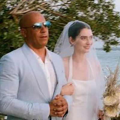 Дочь трагически погибшего актера Пола Уокера вышла замуж - видео –  Peoplenews.uz