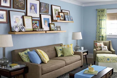 Что повесить на стену над диваном | 13 советов как оформить стену над  диваном в гостиной - фото | Legko.com