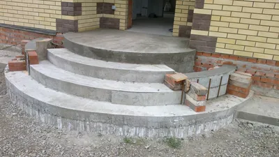 Полукруглое крыльцо из бетона своими руками