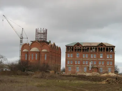 Подворье Патриарха Московского и всея Руси при храме в честь иконы Божией  Матери «Спорительница хлебов» в станице Приазовской Краснодарского края |  Официальный сайт