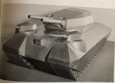 The original concept model for the P 1000 Ratte these images are EXTREMELY  RARE as far as I know they can only be found in the book (German super  heavy Panzer projects