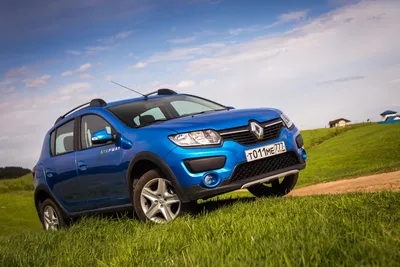 Тест-драйв Renault Sandero Stepway: старый против нового - Журнал Движок.