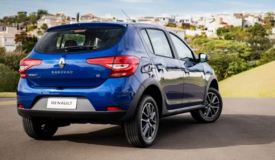 Renault Logan и Sandero: альтернативный рестайлинг — Авторевю