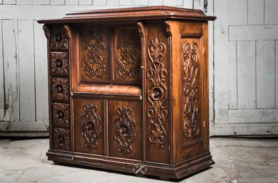 Реставрация деревянной мебели Реставрация мебели в Москве.