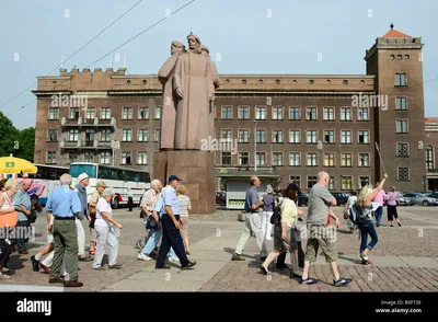 The monument was erected in 1970 to honor the Latvian Riflemen battalions  which were formed in World War I, Riga, Latvia Stock Photo - Alamy
