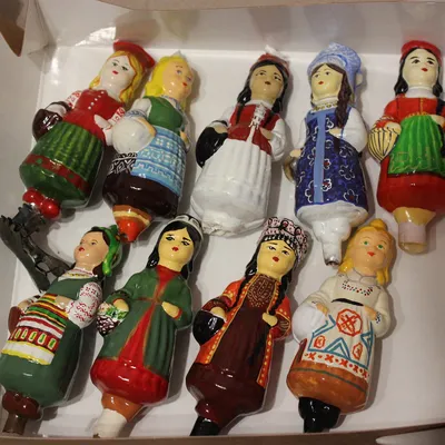 Многие из них стоят десятки тысяч!» Как елочные игрушки советских времен  обретают вторую жизнь - KP.RU