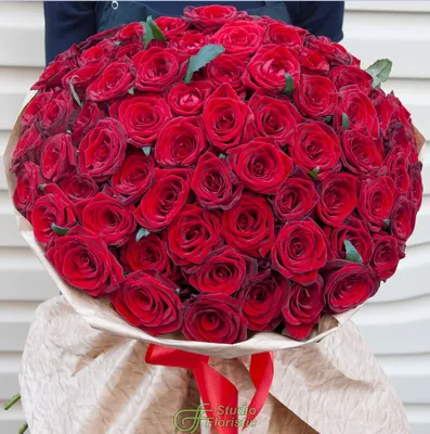 Купить розы 80 см недорого с доставкой по Москве к назначенному сроку -  Студио Флористик