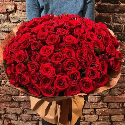 Самый большой букет роз в мире фото