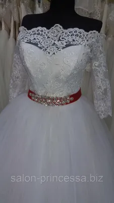 Свадебное платье с красным декором \"Лилия-18-03\