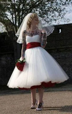 Готическое свадебное платье в стиле рок-н-ролл с красным поясом,  ТРАПЕЦИЕВИДНОЕ платье до колен в стиле бохо, тюлевой короткий Свадебный  недорогое размера плюс свадебное платье - купить по выгодной цене |  AliExpress