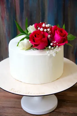 Заказать Свадебный торт 015 от Авторская кондитерская Beze за 2000 руб..  Отзывы, фото - свадебный маркетплейс Wed by Me