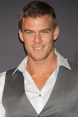 Алан Ричсон (Alan Ritchson) - актёр - фотографии - голливудские актёры -  Кино-Театр.Ру